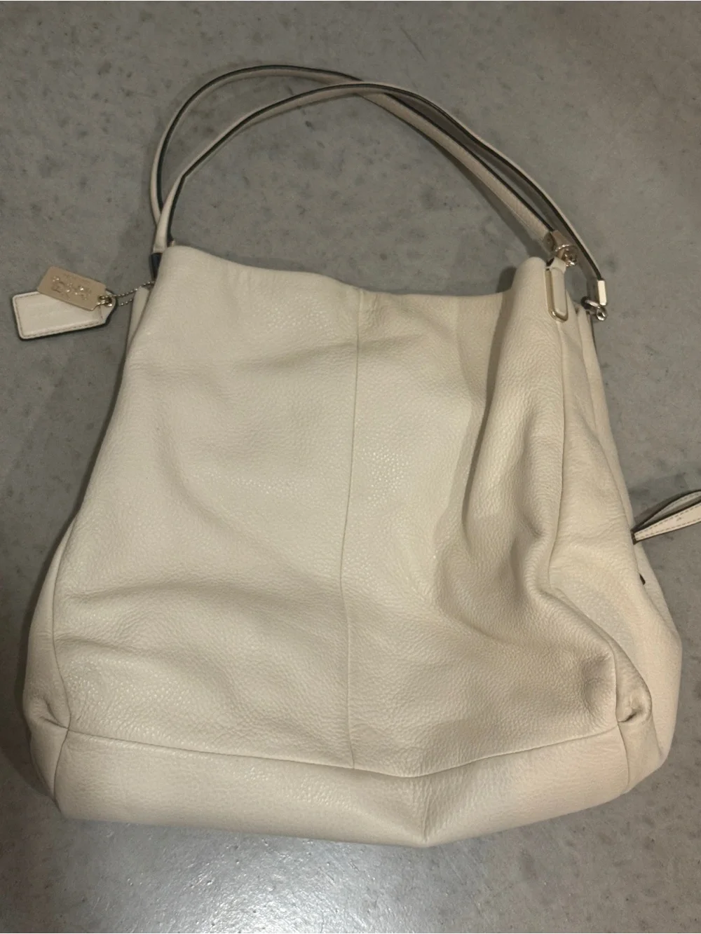 Coach Cream Leather Hobo Shoulder Bag - Unbranded